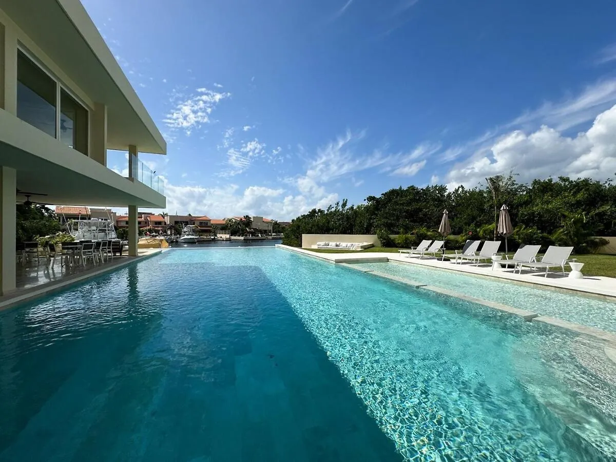 Azure Caribbean Emerald Spirit Puerto Aventuras 0*,  Messico
